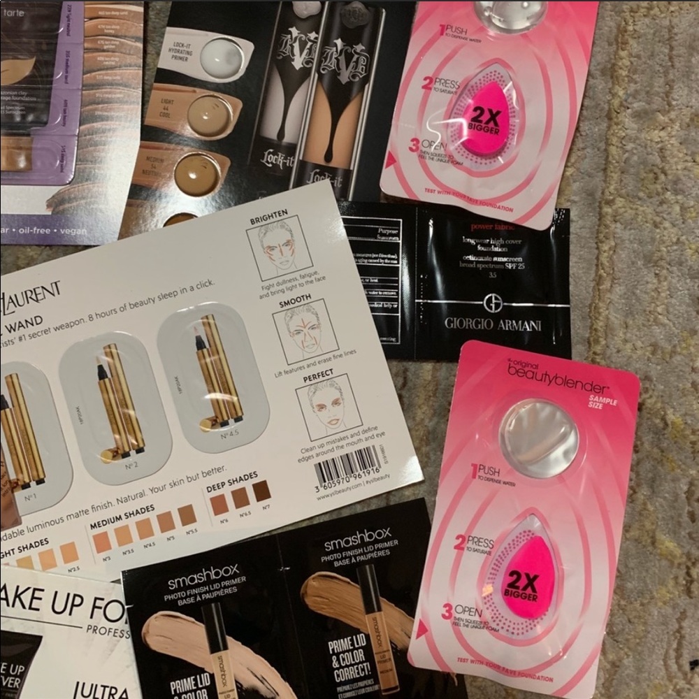 2 beauty blender samples